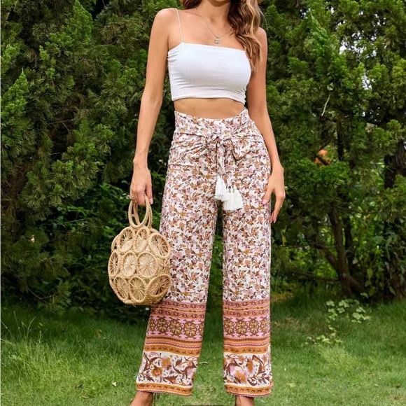 NWT Boho Tie Front Wide Leg Cropped Pants Sz Sm - Picture 4 of 6